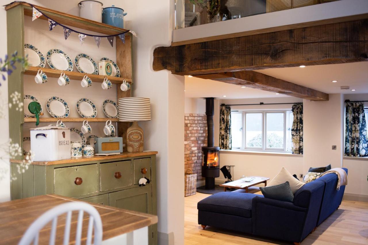 Willa The Forge - Beautiful Contemporary Barn - Hot Tub Bridgnorth Zewnętrze zdjęcie