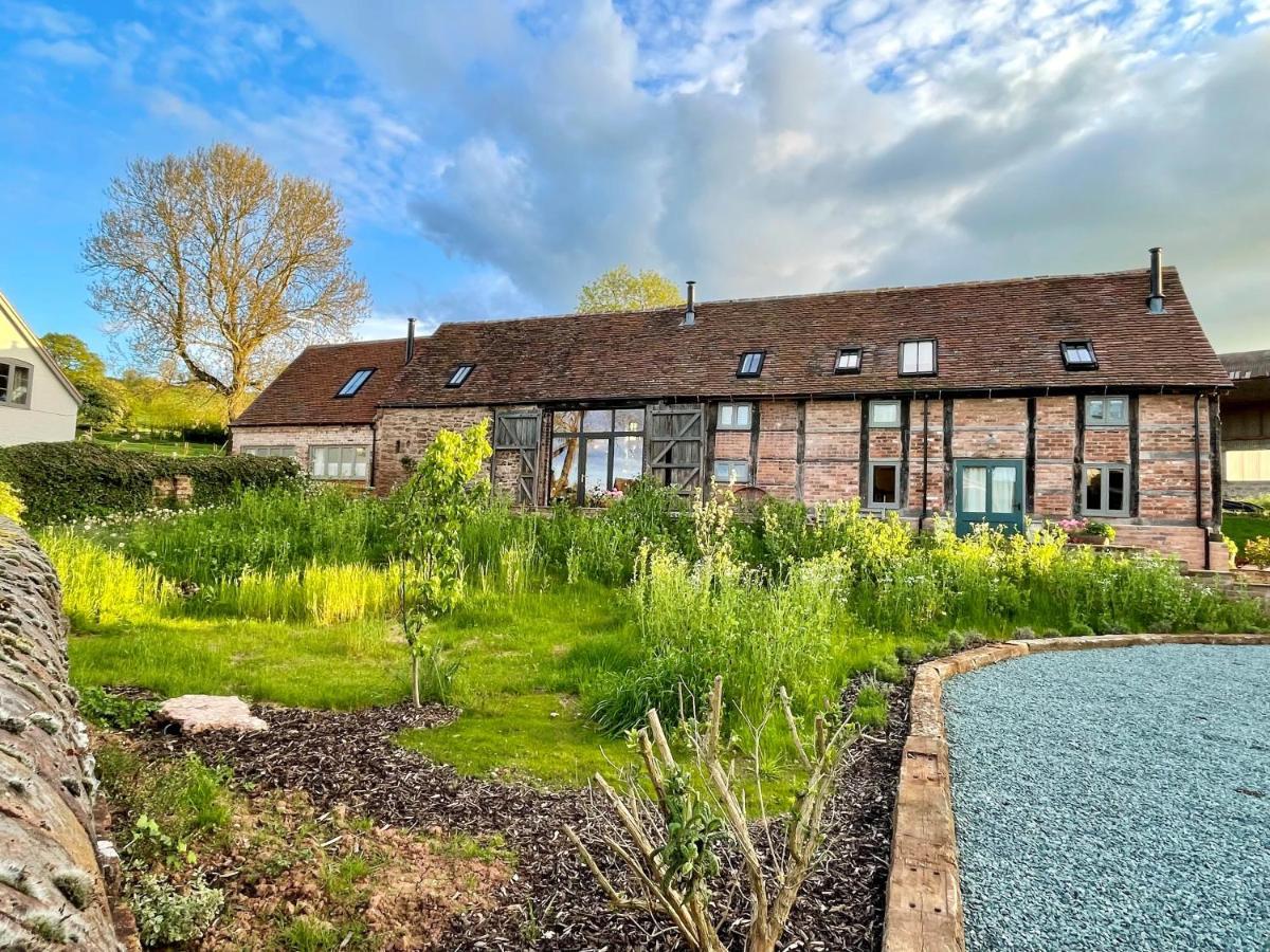 Willa The Forge - Beautiful Contemporary Barn - Hot Tub Bridgnorth Zewnętrze zdjęcie